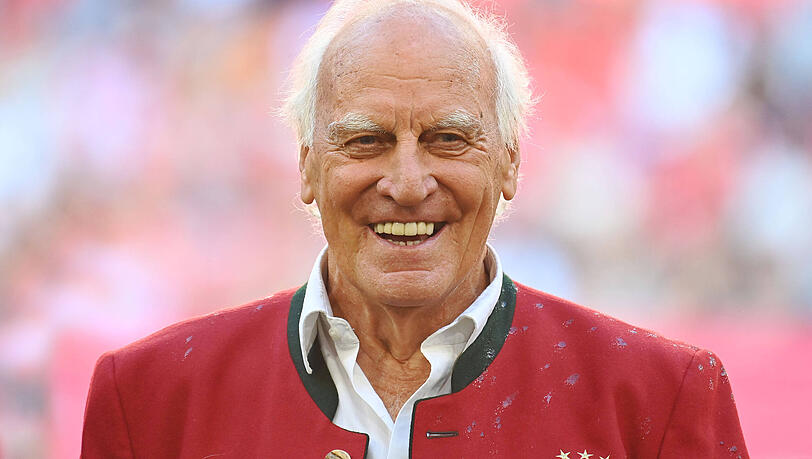 Franz "Bulle" Roth sieht seine Bayern gegen Real Madrid knapp im Vorteil.