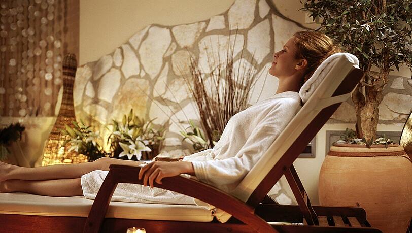 Im Wellnessbereich des Valamar Diamant Hotels**** kann man völlig entspannt relaxen. Im Wellnessbereich des Valamar Diamant Hotels**** kann man völlig entspannt relaxen.