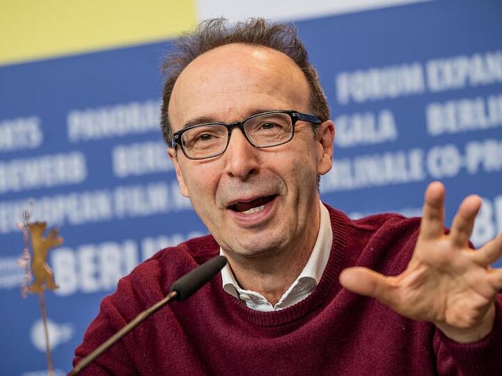 Schauspieler Roberto Benigni stellte "Pinocchio" auf der Berlinale vor.