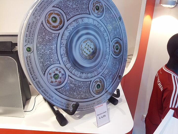 ...eine Meisterschale für 4,95 Euro...