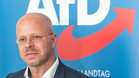 Der innerparteiliche Streit um Andreas Kalbitz belastet die AfD.