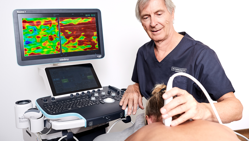 Die Ultraschall-Elastographie ist ein neues bildgebendes Verfahren in der  Schmerzdiagnostik. Im Jahr 2000 begann Dr. Bauermeister erste Forschungen, um Triggerpunkte – die häufigste Ursache von Schmerzen des Bewegungsappates sichtbar zu machen.
