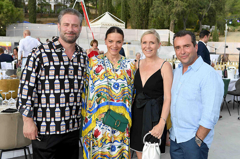 Sasha mit Frau Julia Röntgen, Falk Raudies mit Frau Andrea beim  FCR Eagles Masters Toscana.