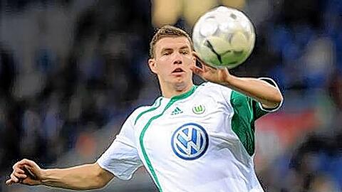 Einer der Top-Torjäger Europas, vielleicht sogar Europas: Der Wolfsburger Kapitän Edin Dzeko.