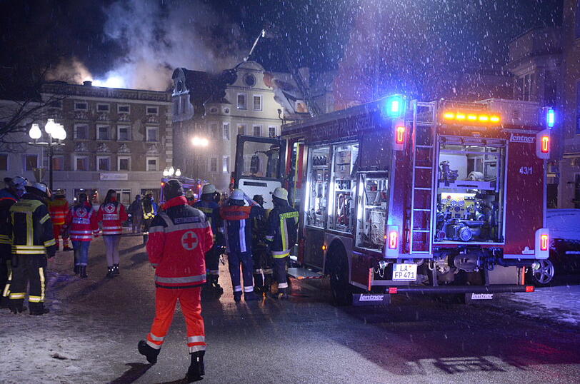 Bei dem Brand im Zentrum Veldens wurden zwei Menschen verletzt.