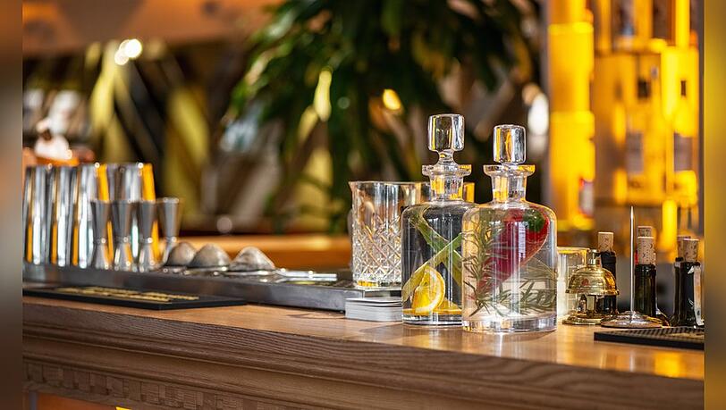 Wer eine der besten Cocktail-Bars der Welt besuchen möchte, muss Deutschland aktuell verlassen. Wer eine der besten Cocktail-Bars der Welt besuchen möchte, muss Deutschland aktuell verlassen.