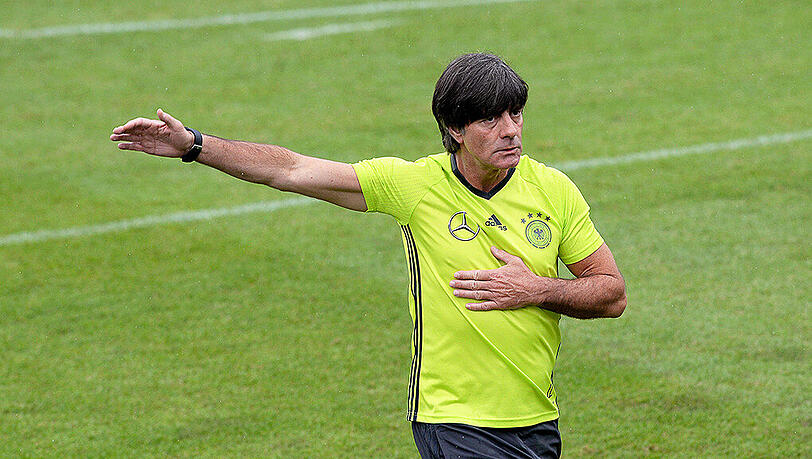 Nicht nur technisch, sondern auch kämpferisch soll das DFB-Team überzeugen. Nicht nur technisch, sondern auch kämpferisch soll das DFB-Team überzeugen.