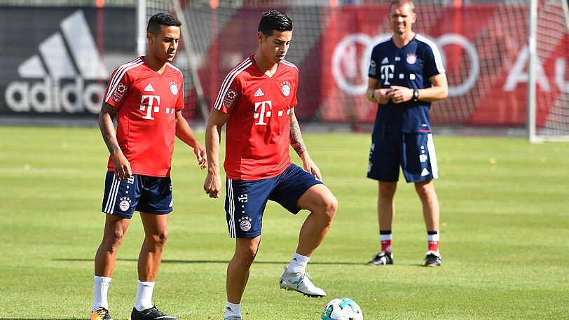 Thiago und James Rodriguez fehlen dem FC Bayern beim Supercup in Dortmund.