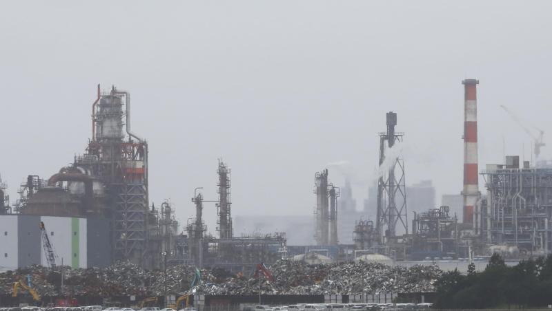 Das Industriegebiet Keihin in Kawasaki. Der Stimmungsindex in Japan ist auf dem tiefsten Stand seit Juni 2009. Das Industriegebiet Keihin in Kawasaki. Der Stimmungsindex in Japan ist auf dem tiefsten Stand seit Juni 2009.