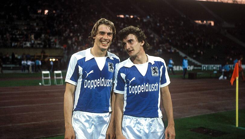 Wolfgang Sidka (li.) und Rudi Völler trugen 1981 das Löwen-Trikot.
