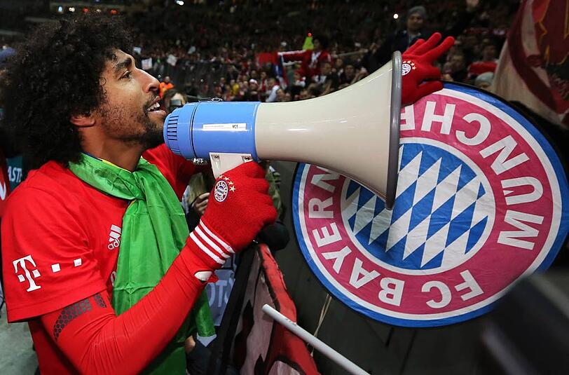 Die Bayern feiern im Berliner Olympiastadion den Meistertitel - die Bilder.