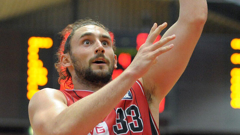 Marco Völler spielt am Sonntag mit den Gießen 46ers gegen den FCBayern Basketball. Marco Völler spielt am Sonntag mit den Gießen 46ers gegen den FCBayern Basketball.