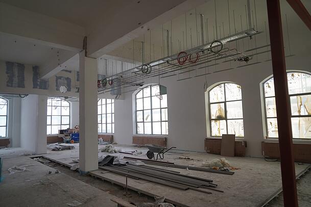 Diese historischen Räume werden zu besonderen Arbeitsplätzen. Diese historischen Räume werden zu besonderen Arbeitsplätzen.
