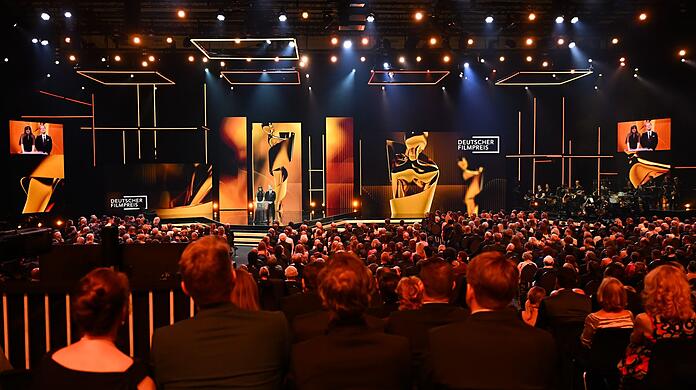 In Berlin wird der Deutsche Filmpreis verliehen.