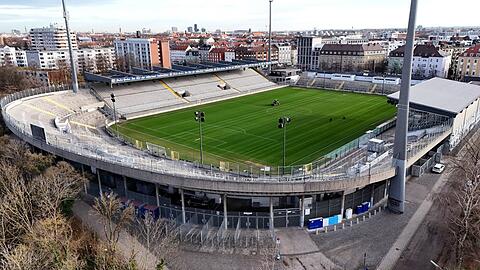 Ein Kultort des Münchner Fußballs mit hohem Sanierungsbedarf: das Grünwalder Stadion.