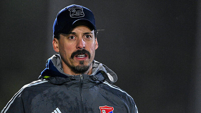 Verlässt Haching zum Saisonende: Trainer Sandro Wagner.