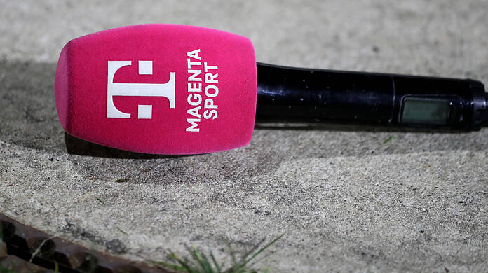 Magenta Sport überträgt das Spiel des TSV 1860 gegen Verl im Livestream. (Symbolbild)