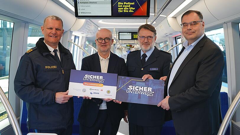 Sie haben am Freitag (13.3.) die Info-Kampagne "Sicher unterwegs" gestartet (v.l.): Polizeipr&auml;sident Thomas Hampel, S-Bahn-Chef Heiko B&uuml;ttner, Polizeidirektor Steffen Quaas (Bundespolizei) und MVG-Chef Ingo Wortmann.