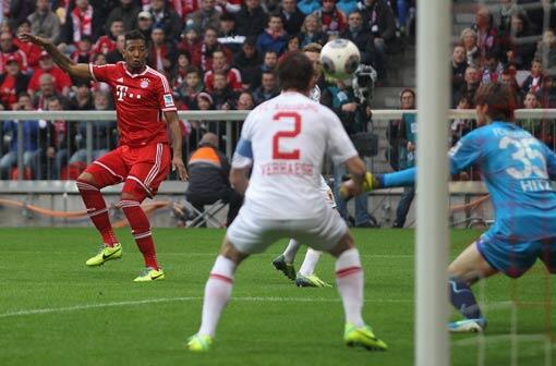Jerome Boateng eröffnete den Trefferreigen des FC Bayern München gegen den FC Augsburg.