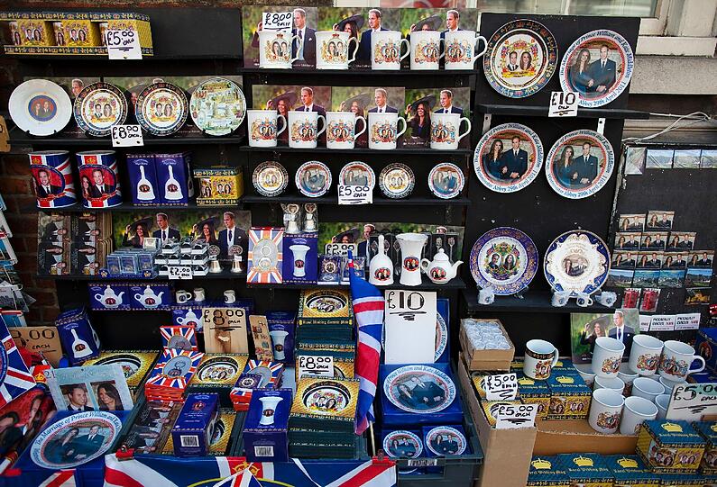 Hier noch ein paar Impressionen vom Souvenir-Wahnsinn in London.