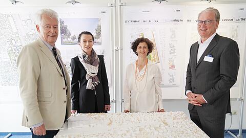Von links: Christoph Sattler, Rita Ahlers, Regine Keller und Ralf Büschl.
