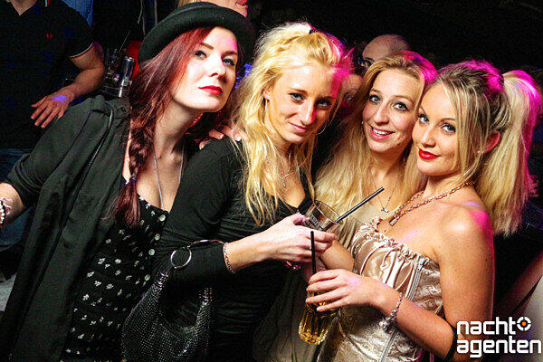 Die besten Party-Bilder vom Samstag. Hier im Jack Rabbit.