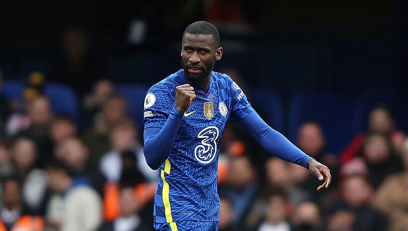 Soll zu Real Madrid wechseln: Chelseas Antonio Rüdiger feiert.