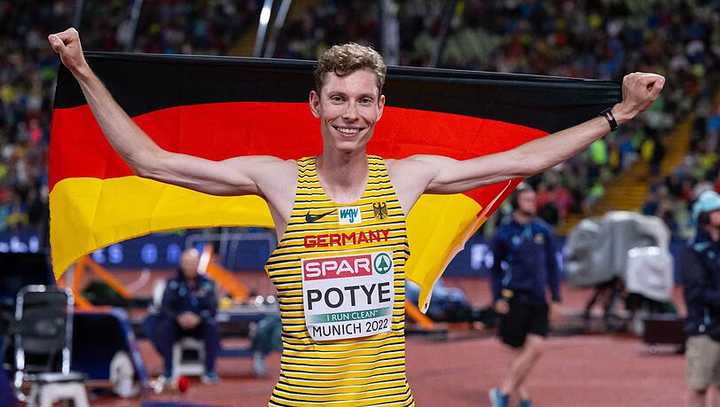 Tobias Potye aus Deutschland jubelt über Silber.