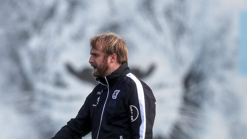 Bereitet sich bald wieder mit seiner Mannschaft auf die kommende Saison vor: Löwen-Trainer Daniel Bierofka.