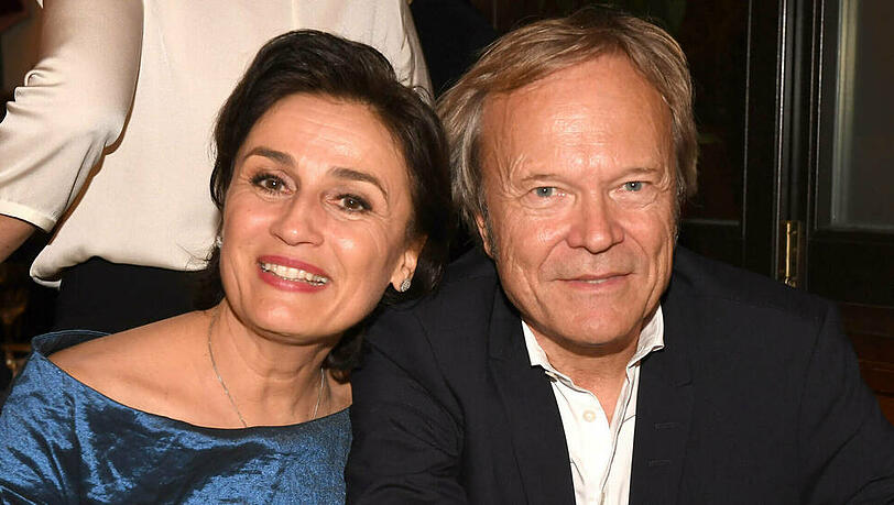 Sandra Maischberger und Jan Kerhart feierten im vergangenen Jahr ihre Silberhochzeit Sandra Maischberger und Jan Kerhart feierten im vergangenen Jahr ihre Silberhochzeit