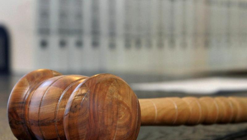 Die Staatsanwaltschaft Duisburg hat nach der mutmaßlichen Gruppenvergewaltigung einer jungen Frau in Mülheim Anklage gegen drei Jugendliche erhoben. Die Staatsanwaltschaft Duisburg hat nach der mutmaßlichen Gruppenvergewaltigung einer jungen Frau in Mülheim Anklage gegen drei Jugendliche erhoben.