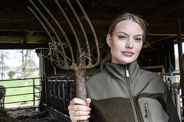 Landwirtin statt Model: Cheyenne Ochsenknecht hat ihr Leben für den eigenen Hof umgekrempelt.