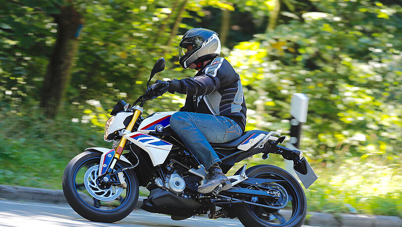 Das Fahrwerk der G 310 R gibt sich selbst bei forscher Fahrweise angenehm neutral. Das Fahrwerk der G 310 R gibt sich selbst bei forscher Fahrweise angenehm neutral.