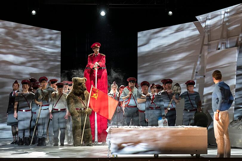 John F. Kennedy als Opernheld im Staatstheater Augsburg.