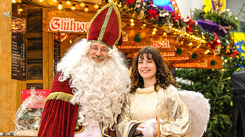 Der Nikolaus besucht den Weihnachts- und Wintermarkt am 23. und 30.11. sowie am 6. und 14.12.