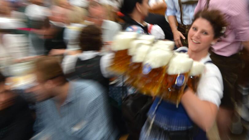 Fast jedes vierte Bier in Deutschland kommt aus Bayern. Fast jedes vierte Bier in Deutschland kommt aus Bayern.