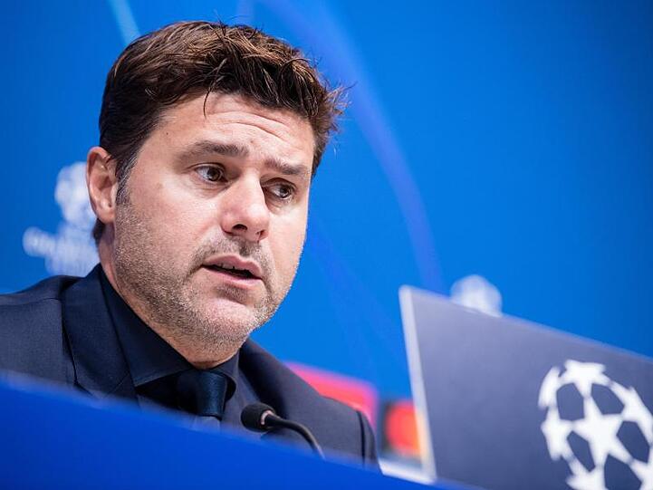 Mauricio Pochettino, damaliger Trainer von Tottenham, spricht auf einer Pressekonferenz. Foto: Matthias Balk/dpa/Archivbild
