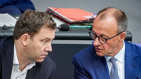 Der Start war holprig. Die Koalitionäre hoffen darauf, dass sie nach der Sommerpause besser in die Spur kommen. (Archivbild)