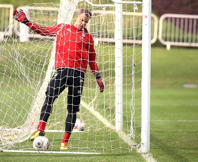 Ein kleiner Alaba-Schock, Guardiola trifft Raul: Der 8. Tag im Trainingslager des FC Bayern - Die Bilder.