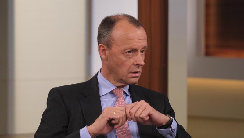 Friedrich Merz in der Sendung "Anne Will" zum Thema "Das gespaltene Land - wer sorgt für Zusammenhalt?". Friedrich Merz in der Sendung "Anne Will" zum Thema "Das gespaltene Land - wer sorgt für Zusammenhalt?".