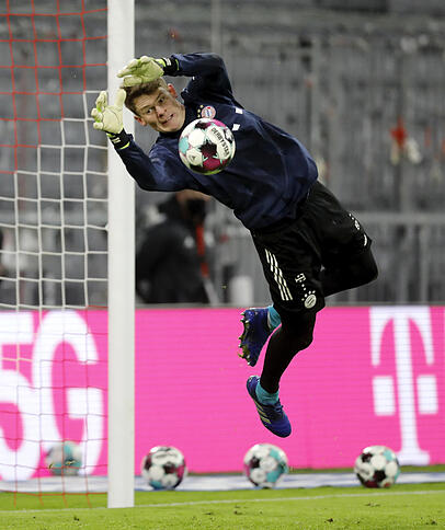 Er muss derzeit verletzungsbedingt pausieren: Alexander Nübel, Bayerns Nummer zwei. Er muss derzeit verletzungsbedingt pausieren: Alexander Nübel, Bayerns Nummer zwei.