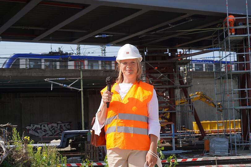 Die Frau für den Überblick: Baustellenleiterin Anke Hering.