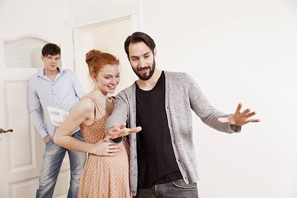 Die Wohnung gef&auml;llt - das reicht aber noch nicht. Um sie zu bekommen, m&uuml;ssen Interessenten einiges tun.