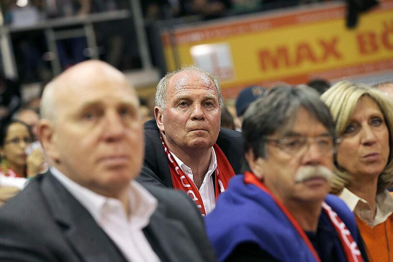 Auch Bruder Dieter Hoeneß war unter den Zuschauern.