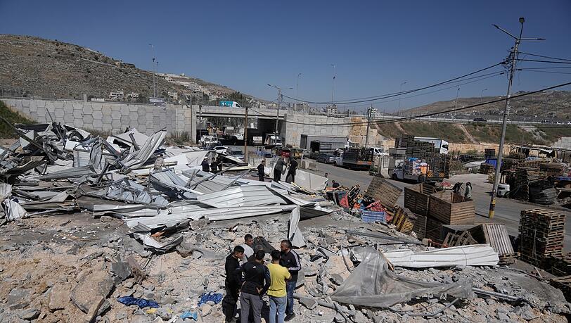 Die Zahl der Gewalttaten durch israelische Siedler auf Palästinenser im Westjordanland nimmt laut UN zu. Die Zahl der Gewalttaten durch israelische Siedler auf Palästinenser im Westjordanland nimmt laut UN zu.