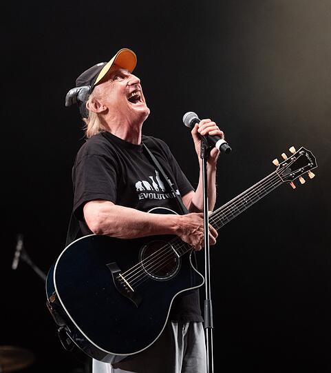 Ottos Konzert ist von der ersten Strophe an ein Heimspiel.