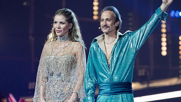Victoria Swarovski mit Michael Ostrowski beim zweiten ESC-Halbfinale 2025 in Wien. Victoria Swarovski mit Michael Ostrowski beim zweiten ESC-Halbfinale 2025 in Wien.