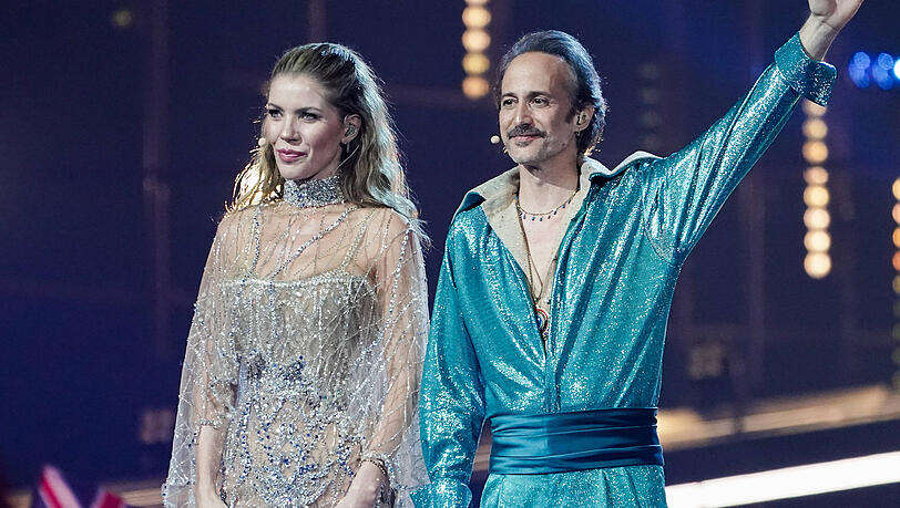 Victoria Swarovski mit Michael Ostrowski beim zweiten ESC-Halbfinale 2025 in Wien.