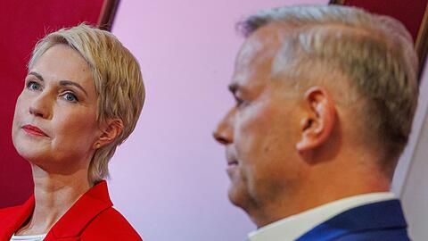Die beiden gro&szlig;en Protagonisten des Wahlkampfs, Manuela Schwesig (SPD) und Leif-Erik Holm (AfD), standen sich in einem erbitterten TV-Duell vor wenigen Tagen bereits einmal gegen&uuml;ber.