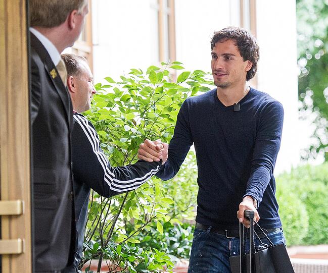 Mats Hummels bei der Ankunft